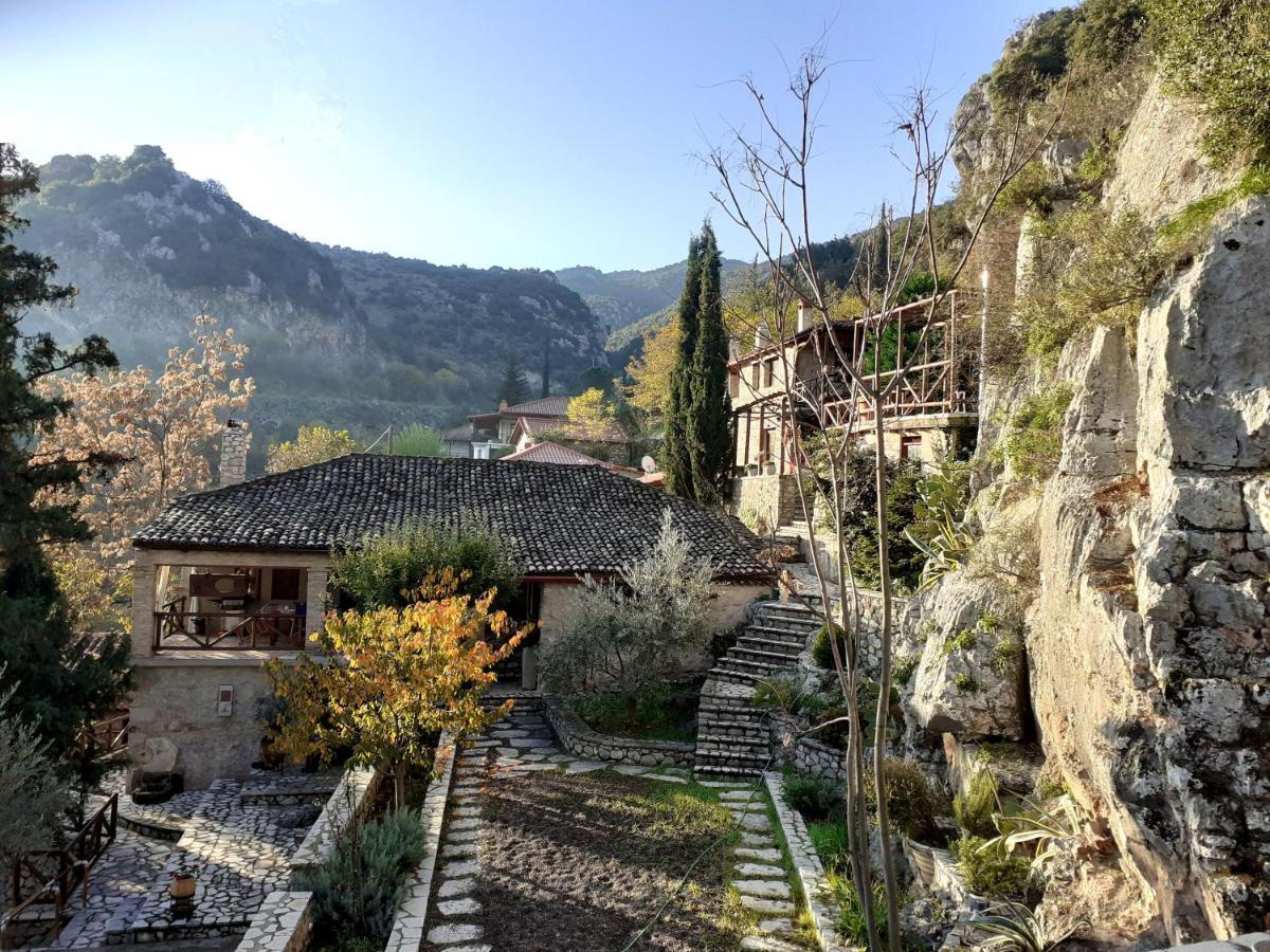 Agoriani Art Suite - 4 Seasons' Natural Living Lílaia المظهر الخارجي الصورة